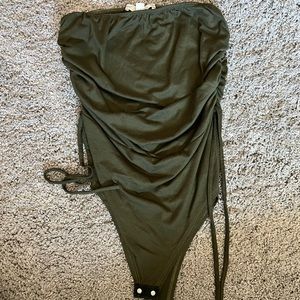 Size S olive green strapless bodysuit